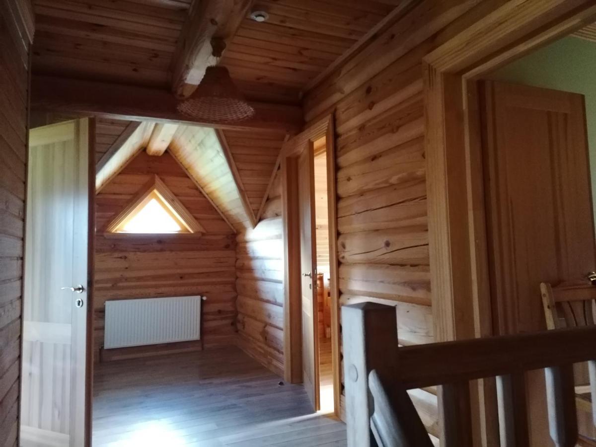 Guest House Unguri Stalbe Esterno foto