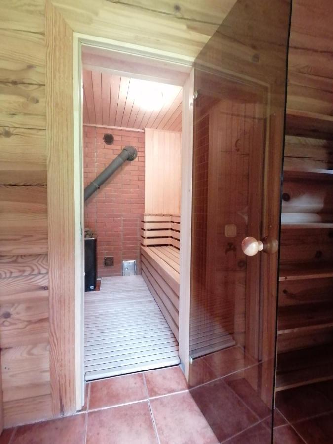 Guest House Unguri Stalbe Esterno foto